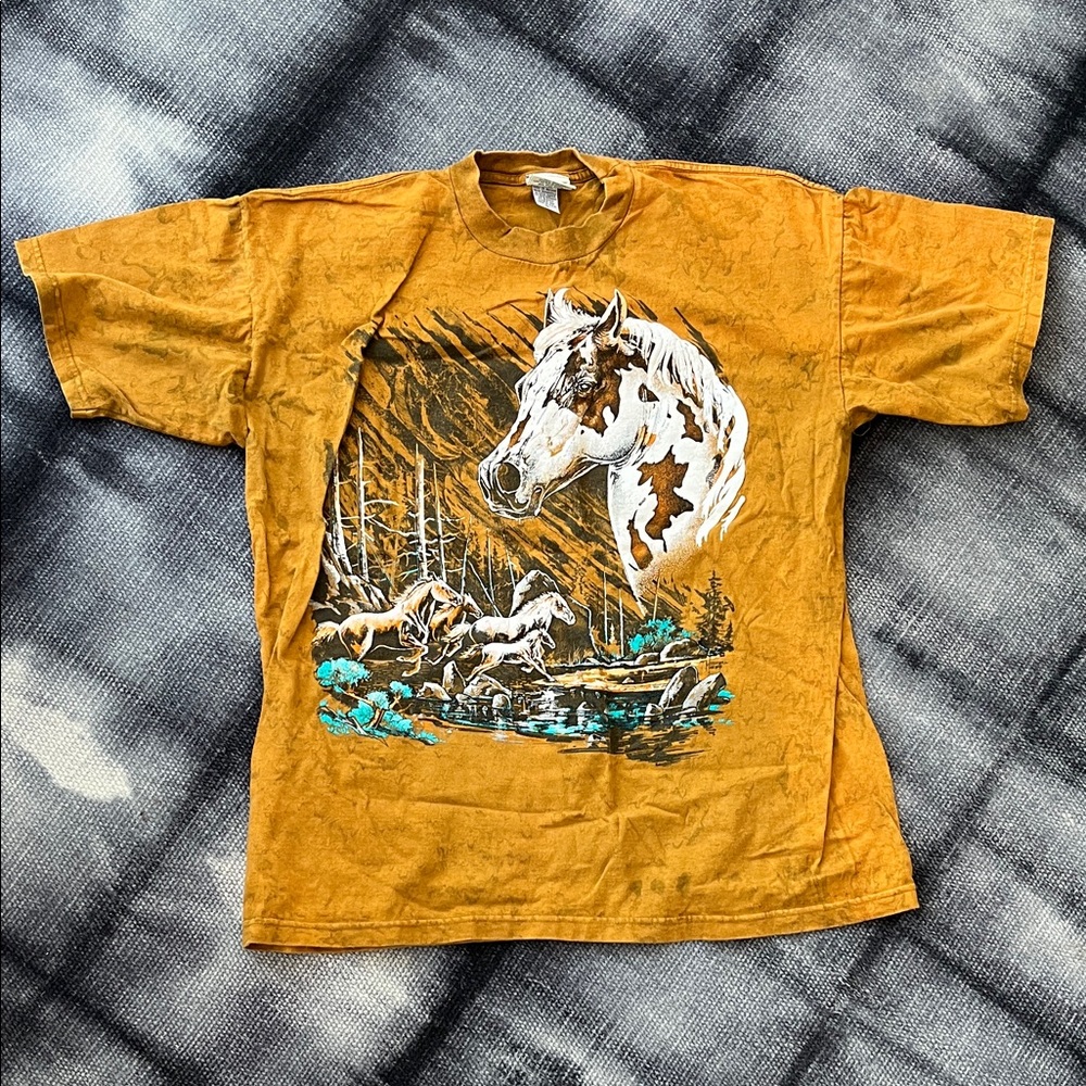 Vintage Ragtops Sportswear Men’s Graphic Horse Print T-Shirt - Golden Brown